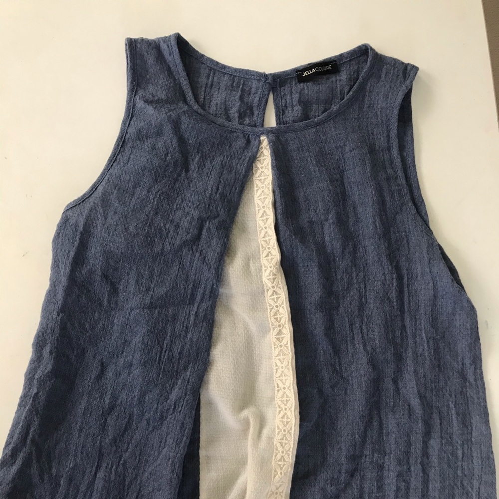 Pretty flowy tank top